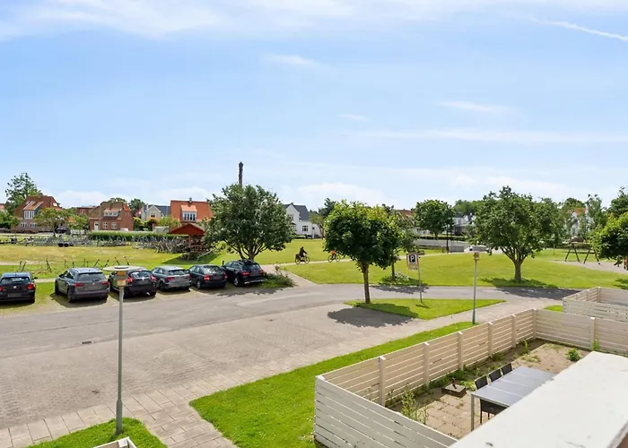 Apartment Reimer - 10m From The Sea By Interhome